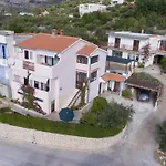 Tanja Apartamento *