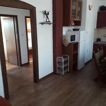 Tanja شقة